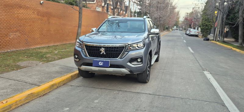 Peugeot Landtrek — foto 1 de 21