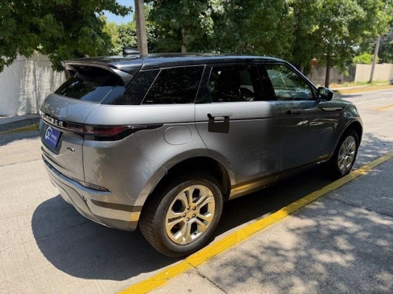 Land Rover Evoque — foto 5 de 21